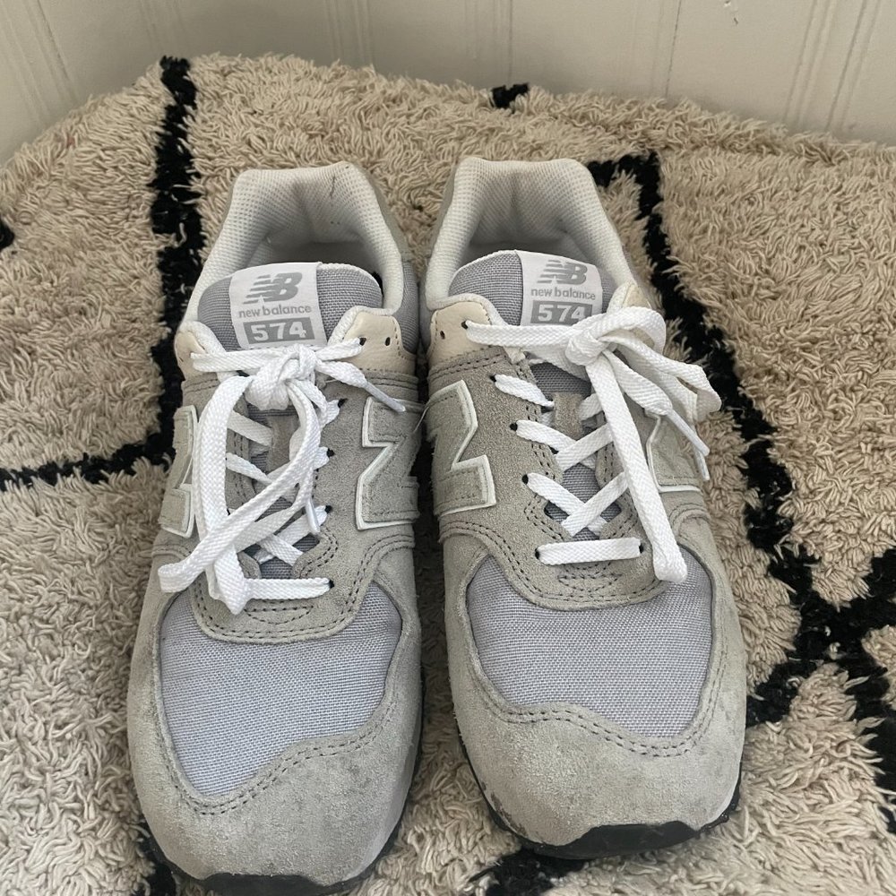 New Balance - Picture 3 of 3